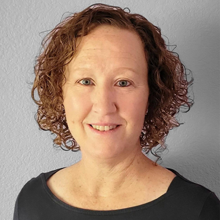 Christine Twidwell headshot